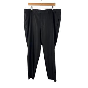 Men’s Van Heusen Studio Size 42Wx30L Black Slacks